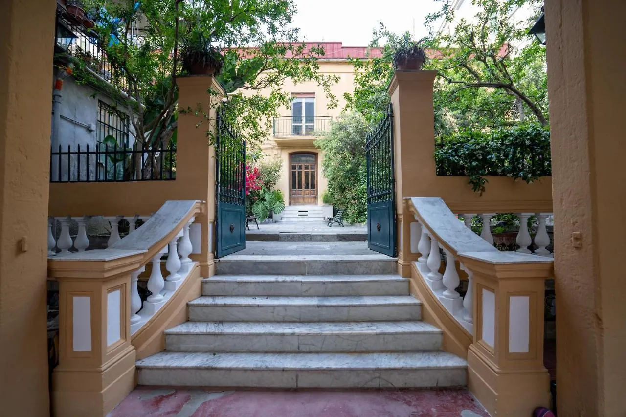 Bed and Breakfast Atelier Inès Neapel 0*,  Italien